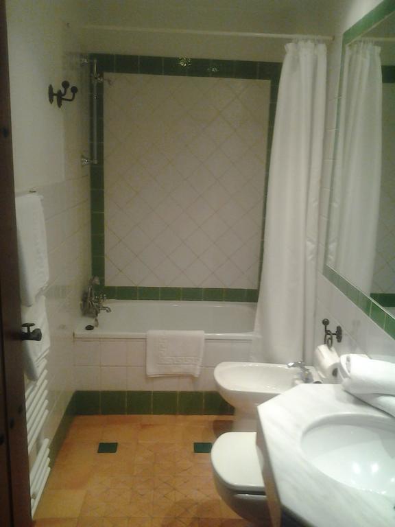 Apartamentos Santa Ana Granada Esterno foto